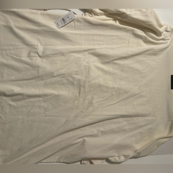 Essentials cloud tee - Picture 3 of 3